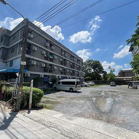 Ze Residence Ram Intra Bangkok Zewnętrze zdjęcie